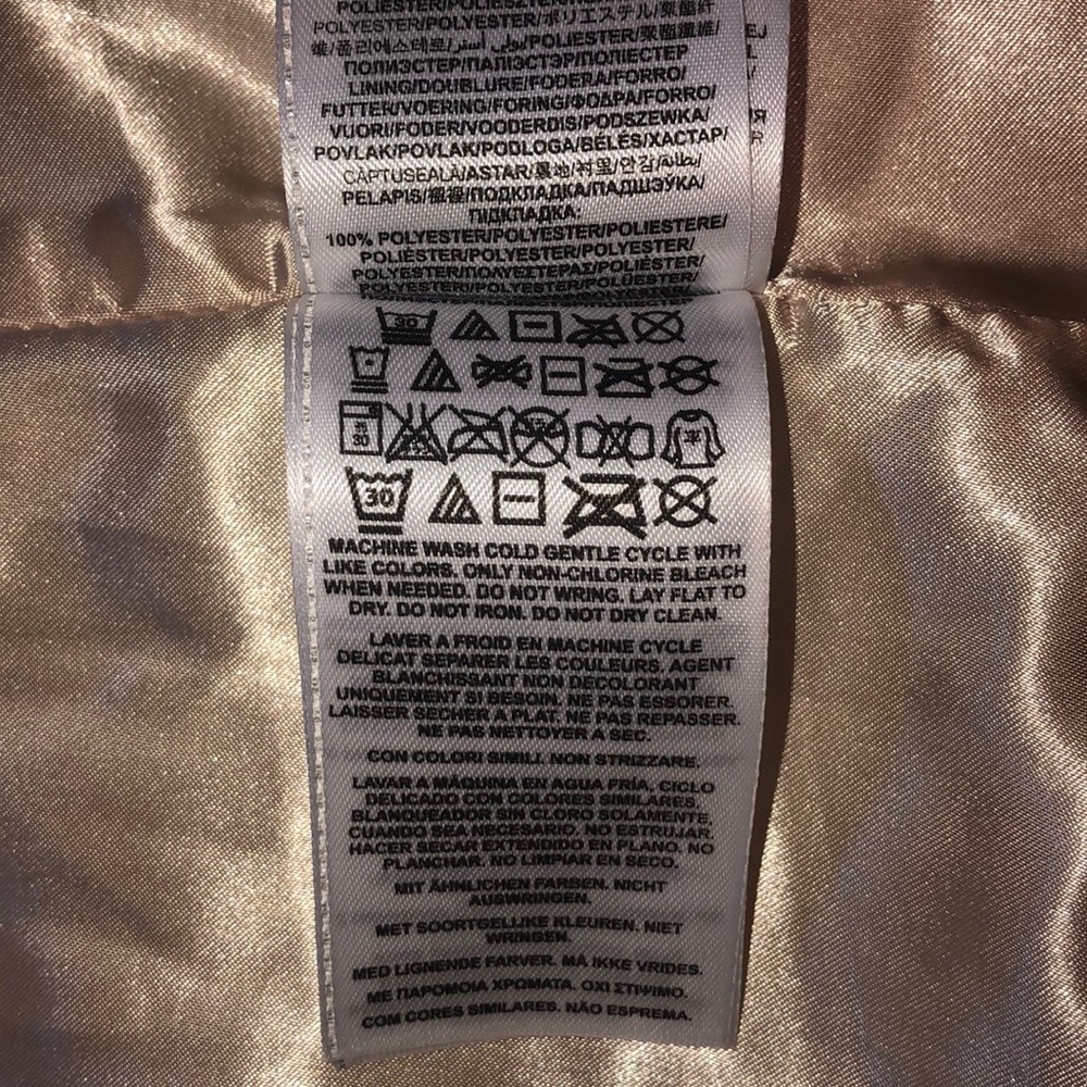 ~Glamorous~ GUESS~ Vest ~NWT ~ - Picture 15 of 15